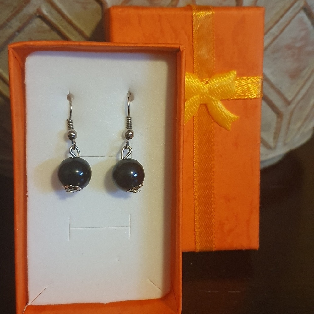 Black Dangle Earrings